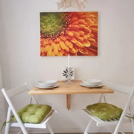 Центр!!!Студия На Червякова Apartament Mińsk