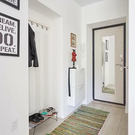 Apartament Центр!!!Студия На Червякова